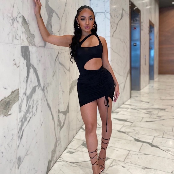 OFFERS WELCOME! BRAND NEW Black Cutout Dress - Picture 1 of 2